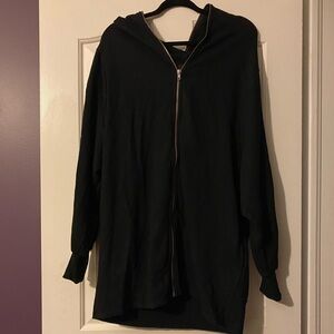 Oversized black zipper sweater